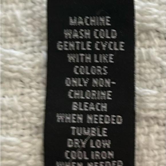 I.N.C /Purple Paisley Open Chest Blouse/ beautiful/ size XL - Picture 8 of 11